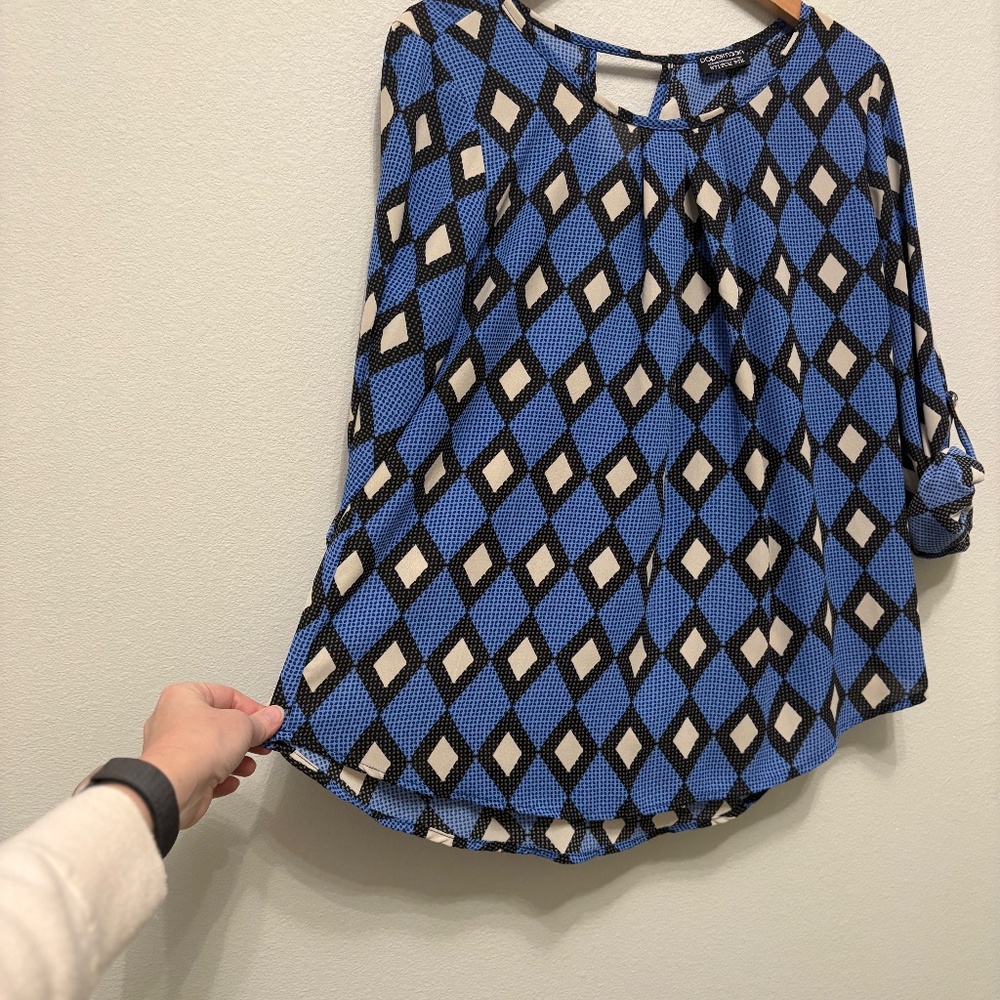 Papermoon Pleated Geometric Blouse Blue Black Cream Large EUC - Picture 7 of 9